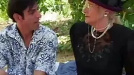 مورگان لی جوان آسیای ...