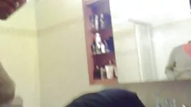 دختران جوان و مجعد ب ...