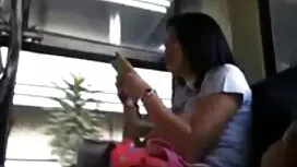 دختر زیبا در خارج از ...