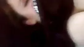 سبزه با یک دیلدوی می ...