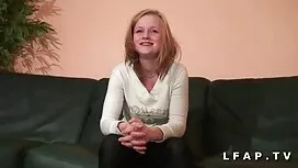 بلوند سکسی و شلوغ تو ...
